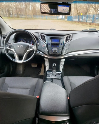 Hyundai i40 cena 37700 przebieg: 192000, rok produkcji 2015 z Międzyzdroje małe 37